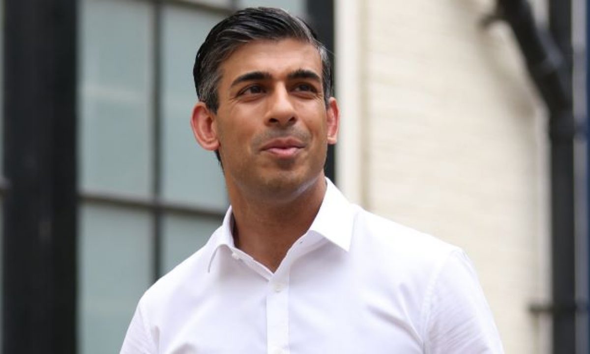 Rishi Sunak Plans Curbs On Foreign Students To Control Migration .