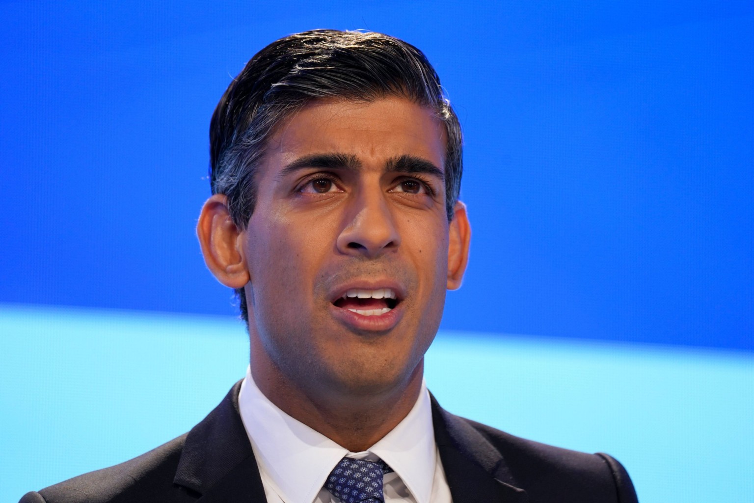 Bad news for Rishi Sunak. UK PM, 15 ministers may lose seats in 2024 general .